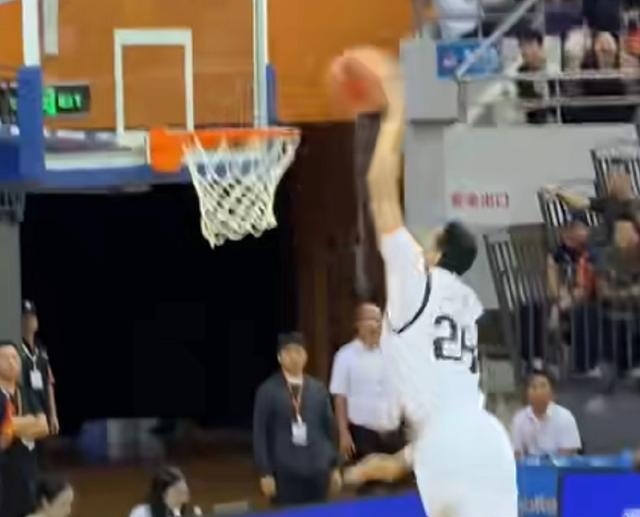 三节被对手 三节被对手