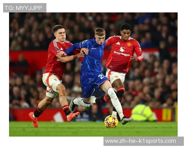 热刺与曼联之战争议不断本该判罚的两个点球引发热议